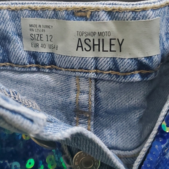 TOP SHOP - DENIM SEQUENCE SHORTS - Picture 3 of 4